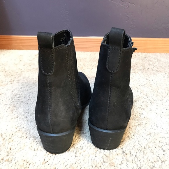 Black Steve madden booties!! - Picture 5 of 7